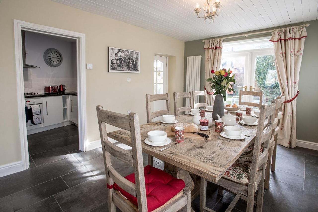 Newly Renovated Old Bakery House In Bath, 3 Bedroom, Free Parking Экстерьер фото